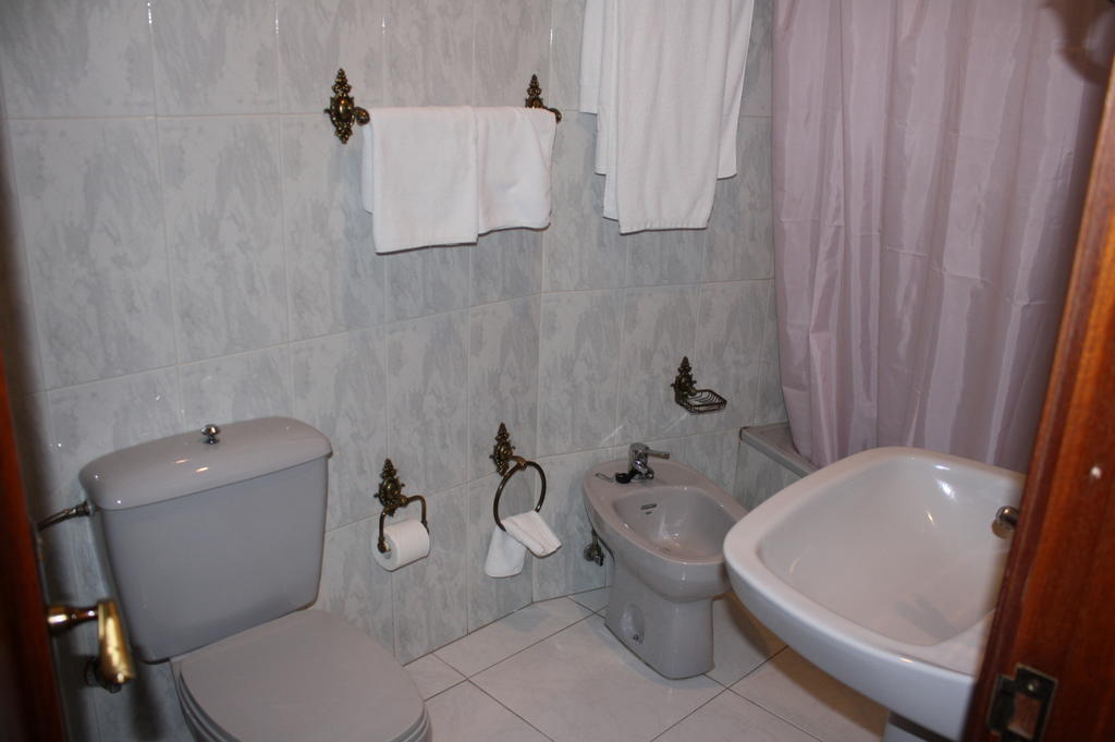Hotel Cristaleiro Gondomar Phòng bức ảnh